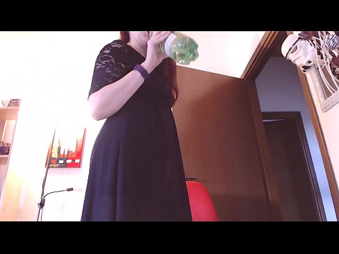 ❤️ スケベで甘美なパンティが大好きな従順な奴隷が、この動画を見てオナニーを強要される! ️❌ ファッキングビデオ ❌️